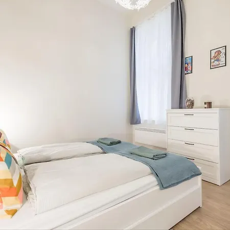 Lägenhet Stylish & 2br *